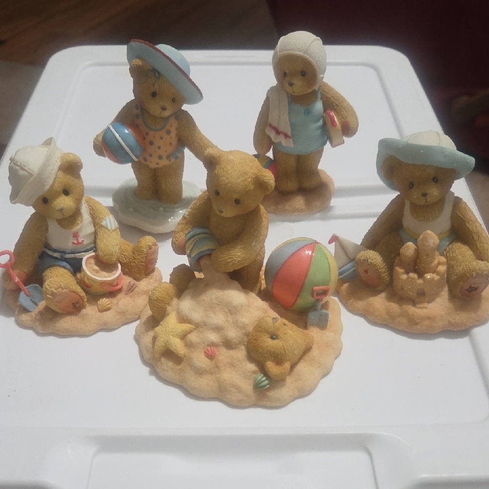 Cherished Teddie Beach Buddie Set Of 5. Retired